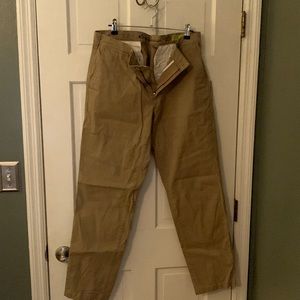 Eddie Bauer Slim Fit Flex Chinos 36/32